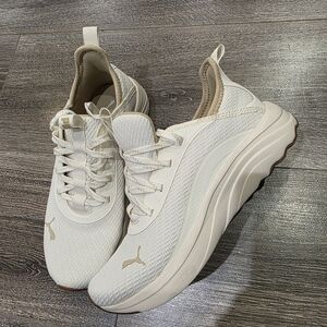 Puma Sneakers Size 6